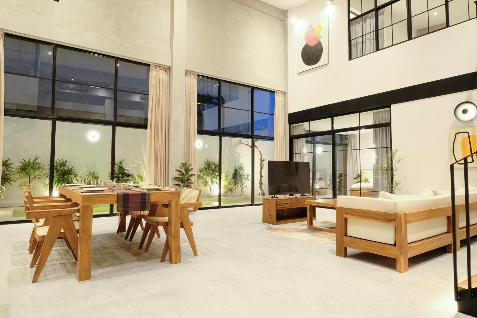 Villa Manresa Bali 3 *